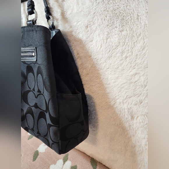 Coach Large Tote Gabby Signature Canvas, Black. Side Pockets F14863 Carry all - Picture 2 of 16